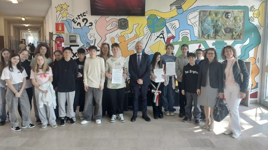 Trecate, consiglio comunale Ragazze e Ragazzi: concluso progetto “Scuola Green”